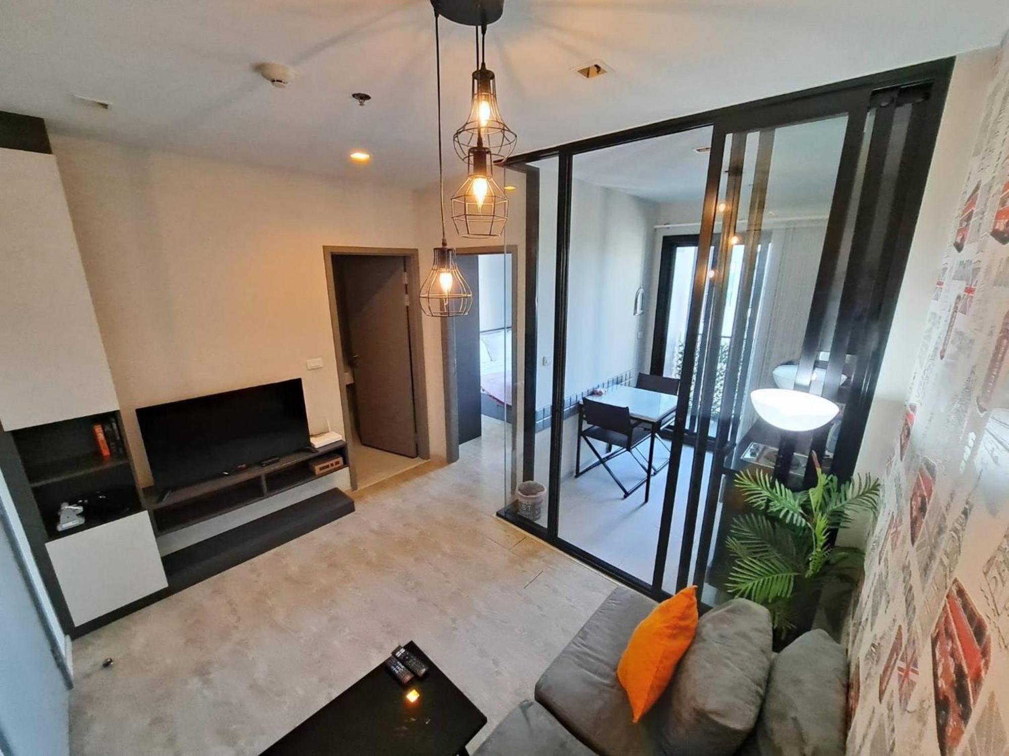 The Base Central Pattaya By Mickey Luaran gambar